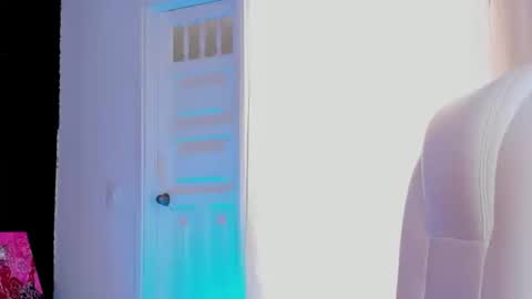 Snapshot of madame_lilith chatting on February 24, 2025, 6:04 pm  madame lilith  online show from February 24, 2025, 6:04 pm