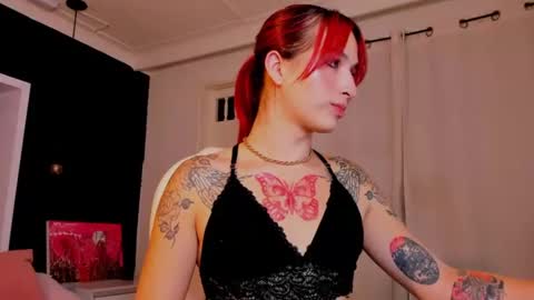 Snapshot of madame_lilith chatting on February 28, 2025, 11:25 am  madame lilith  online show from February 28, 2025, 11:25 am