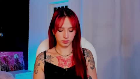 Snapshot of madame_lilith chatting on March 1, 2025, 11:17 am  madame lilith  online show from March 1, 2025, 11:17 am