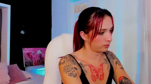 Snapshot of madame_lilith chatting on March 3, 2025, 5:29 pm  madame lilith  online show from March 3, 2025, 5:29 pm