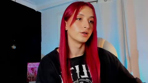 Snapshot of madame_lilith chatting on October 27, 2025, 11:25 am  madame lilith  online show from October 27, 2025, 11:25 am