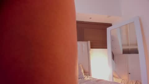 Snapshot of madame_lilith chatting on July 28, 2026, 6:20 pm madame lilith online show from July 28, 2026, 6:20 pm