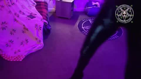 Madame Lucifer online show from February 13, 2026, 5:36 am