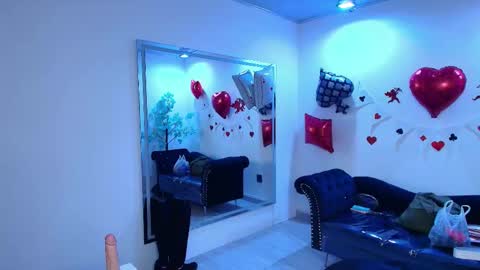 Madame Scarllet  online show from February 19, 2026, 11:28 am