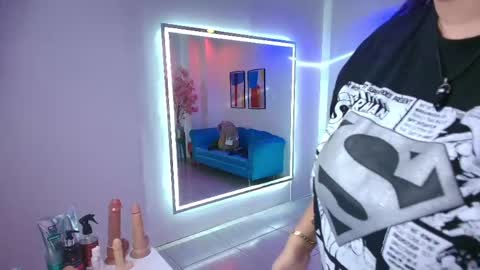 Snapshot of madame_scarllet chatting on May 21, 2026, 11:39 am Madame Scarllet online show from May 21, 2026, 11:39 am