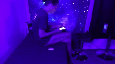 Snapshot of madamglowhole428860 chatting on March 10, 2025, 11:21 am MadamGlowHole online show from March 10, 2025, 11:21 am