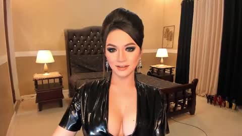 Alison Kloss online show from December 8, 2024, 11:19 pm