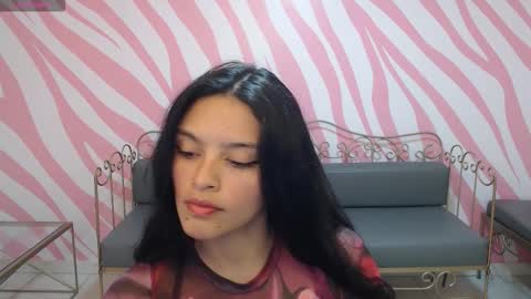 Snapshot of maddie__cute chatting on October 15, 2025, 8:09 pm Maddie Cute online show from October 15, 2025, 8:09 pm