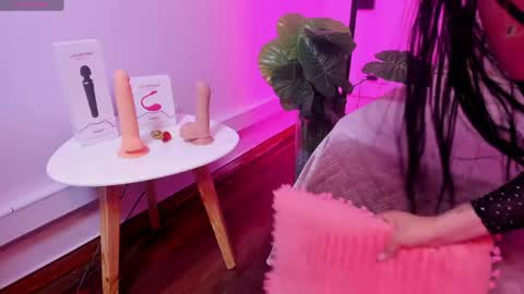 Maddierosee online show from March 20, 2026, 7:52 pm