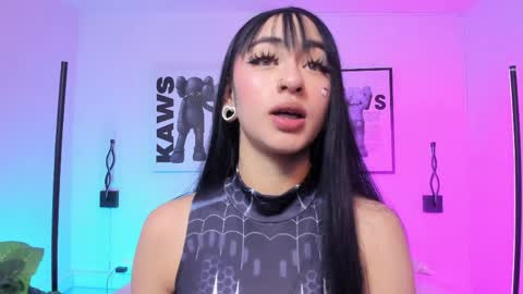 Maddierosee online show from March 24, 2026, 3:33 am