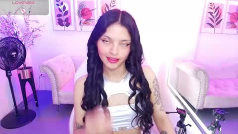 maddie_t18 online show from July 10, 2026, 11:24 am
