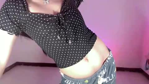 Snapshot of maddiejackson chatting on January 19, 2025, 11:23 am Im ZY DONT FORGET TO FOLLOW ME - online show from January 19, 2025, 11:23 am