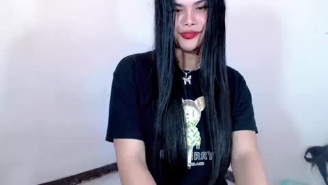 Snapshot of maddiejackson chatting on January 21, 2025, 10:08 pm Im ZY DONT FORGET TO FOLLOW ME - online show from January 21, 2025, 10:08 pm