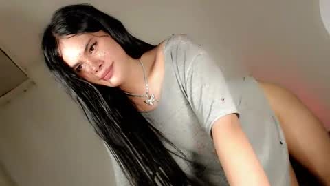 Snapshot of maddiejackson chatting on March 11, 2025, 6:53 am Im ZY DONT FORGET TO FOLLOW ME - online show from March 11, 2025, 6:53 am