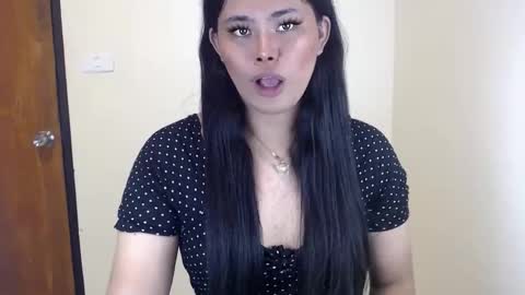 Snapshot of maddiejackson chatting on September 26, 2025, 4:00 pm Im ZY DONT FORGET TO FOLLOW ME - online show from September 26, 2025, 4:00 pm