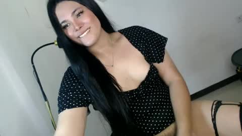Snapshot of maddiejackson chatting on June 25, 2026, 6:07 am Im ZY DONT FORGET TO FOLLOW ME - online show from June 25, 2026, 6:07 am