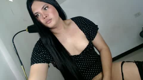 Snapshot of maddiejackson chatting on June 26, 2026, 1:10 am Im ZY DONT FORGET TO FOLLOW ME - online show from June 26, 2026, 1:10 am