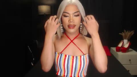 Snapshot of maddieontop chatting on January 30, 2025, 5:30 am maddieontop online show from January 30, 2025, 5:30 am