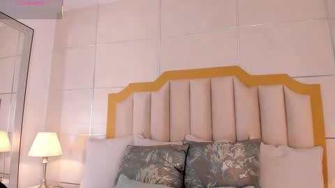 Snapshot of maddieparker chatting on October 28, 2025, 8:00 pm    online show from October 28, 2025, 8:00 pm