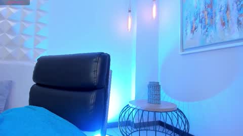 Maddison online show from February 15, 2026, 7:10 pm