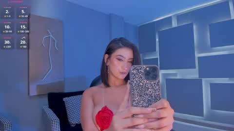 Maddison online show from April 24, 2026, 8:00 pm