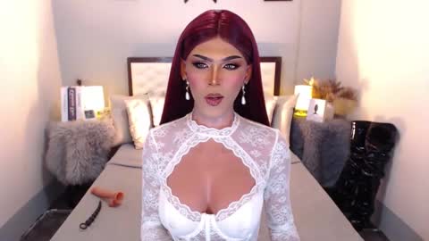 Snapshot of maddisonwil chatting on December 20, 2024, 11:26 pm M A D D Y online show from December 20, 2024, 11:26 pm