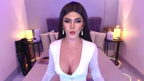 Snapshot of maddisonwil chatting on February 25, 2025, 2:47 am M A D D Y online show from February 25, 2025, 2:47 am
