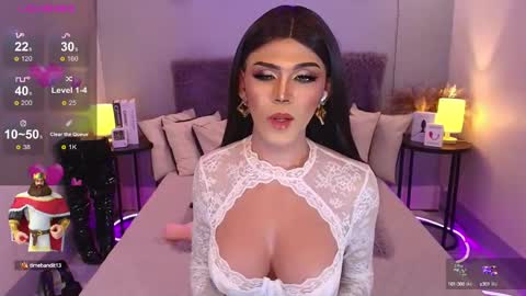 Snapshot of maddisonwil chatting on March 3, 2025, 2:59 pm M A D D Y online show from March 3, 2025, 2:59 pm