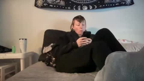 Snapshot of maddlips chatting on March 28, 2026, 12:05 pm Rat Boy online show from March 28, 2026, 12:05 pm