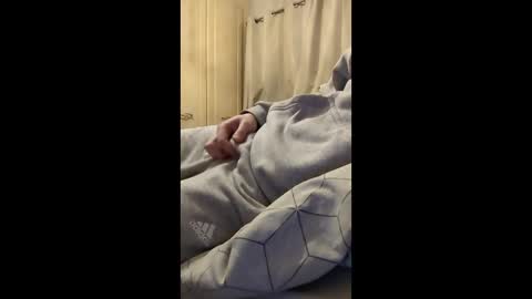 maddogg17 online show from December 18, 2025, 7:53 pm