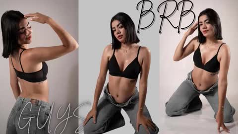 Snapshot of maddy_brooks chatting on September 28, 2025, 2:55 pm Maddy  online show from September 28, 2025, 2:55 pm