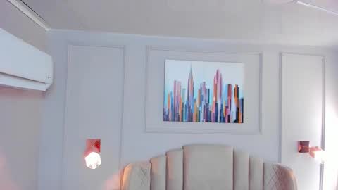 Snapshot of maddy_brooks chatting on October 19, 2025, 7:03 pm Maddy  online show from October 19, 2025, 7:03 pm