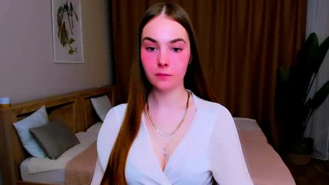 maddy_gate online show from April 12, 2026, 6:35 pm