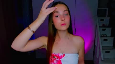 Snapshot of maddy_gate chatting on August 3, 2026, 4:33 pm maddy_gate online show from August 3, 2026, 4:33 pm