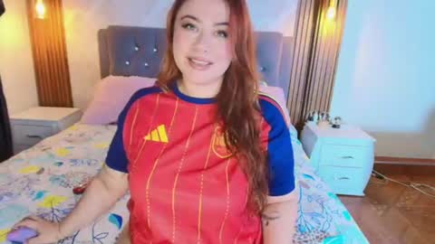 Snapshot of maddy_l chatting on July 6, 2026, 4:53 pm maddy_l online show from July 6, 2026, 4:53 pm