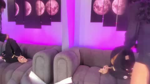 Maddy  online show from April 20, 2026, 12:30 pm