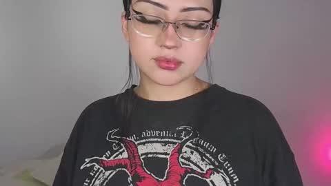   Please followme and rate me your thumbs up online show from January 6, 2026, 11:18 pm