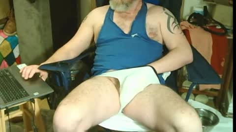 Snapshot of made4pleasure chatting on April 9, 2026, 6:46 pm made4pleasure online show from April 9, 2026, 6:46 pm