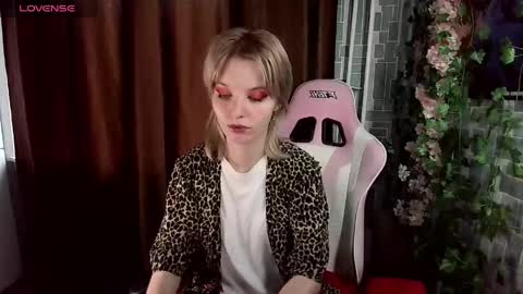 madelaines online show from May 24, 2026, 2:27 am