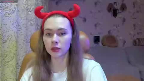 Snapshot of madeleinequincy chatting on January 16, 2025, 4:49 am madeleinequincy online show from January 16, 2025, 4:49 am