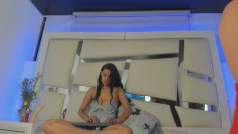 Snapshot of madeline_js chatting on October 4, 2025, 3:59 am madeline_js online show from October 4, 2025, 3:59 am