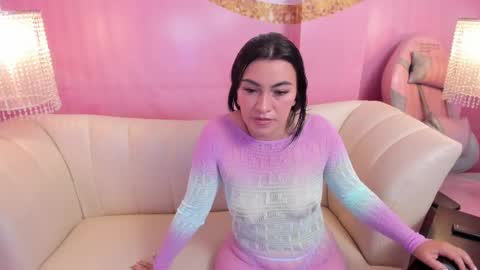 MadeliNekox online show from September 8, 2025, 8:30 pm