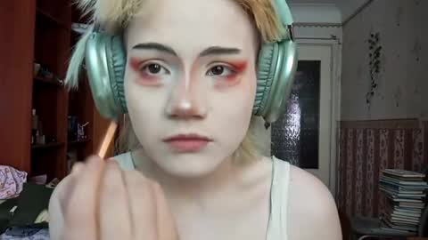 Alice Kaneki online show from March 22, 2026, 7:01 am