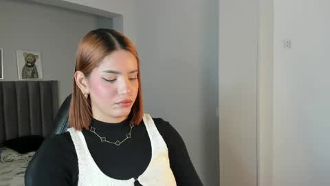 Madie  online show from April 30, 2026, 12:11 pm