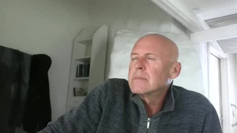 Snapshot of madio1187940 chatting on October 24, 2025, 2:13 pm madio1187940 online show from October 24, 2025, 2:13 pm