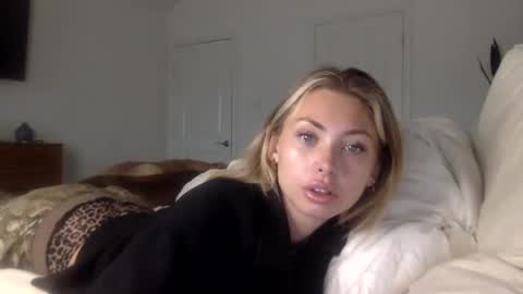 mari rose online show from October 24, 2025, 1:40 pm