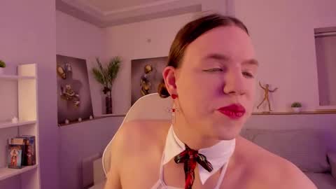 Snapshot of madison_mongomeri chatting on December 22, 2025, 3:14 am Medison online show from December 22, 2025, 3:14 am