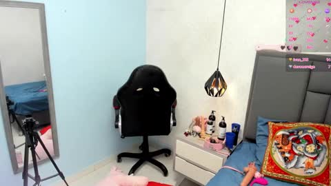 MADI  online show from December 18, 2024, 6:32 am