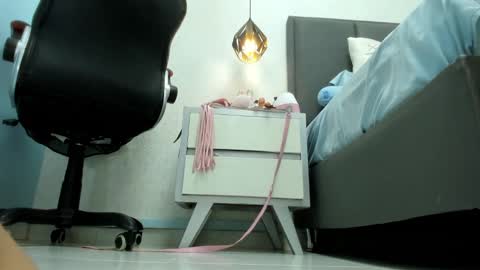 MADI  online show from February 6, 2025, 6:08 am