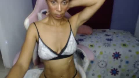 madison_tits online show from July 16, 2026, 9:21 pm